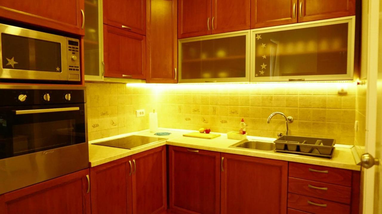 Green Land Apartment Belgrad Exteriör bild
